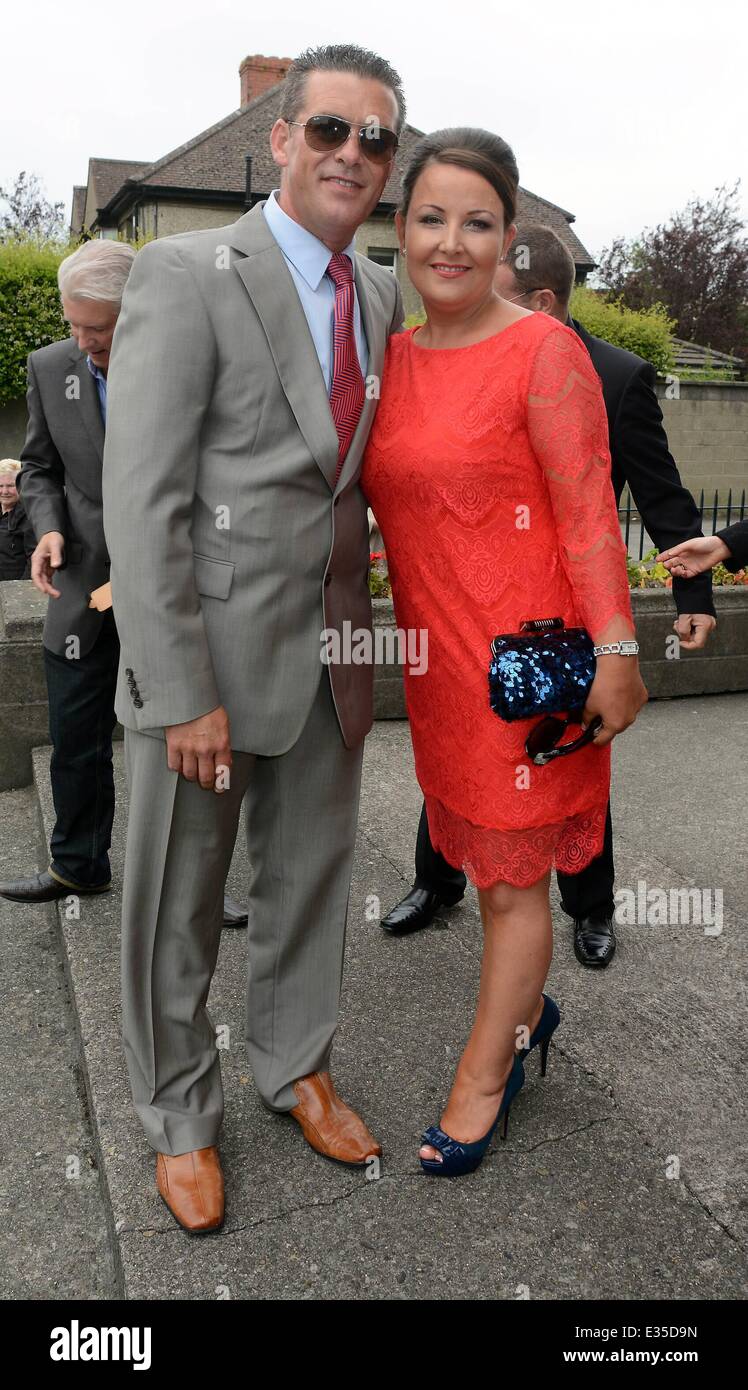 Aslan frontman Christy Dignam gives away his daughter Kiera Dignam at