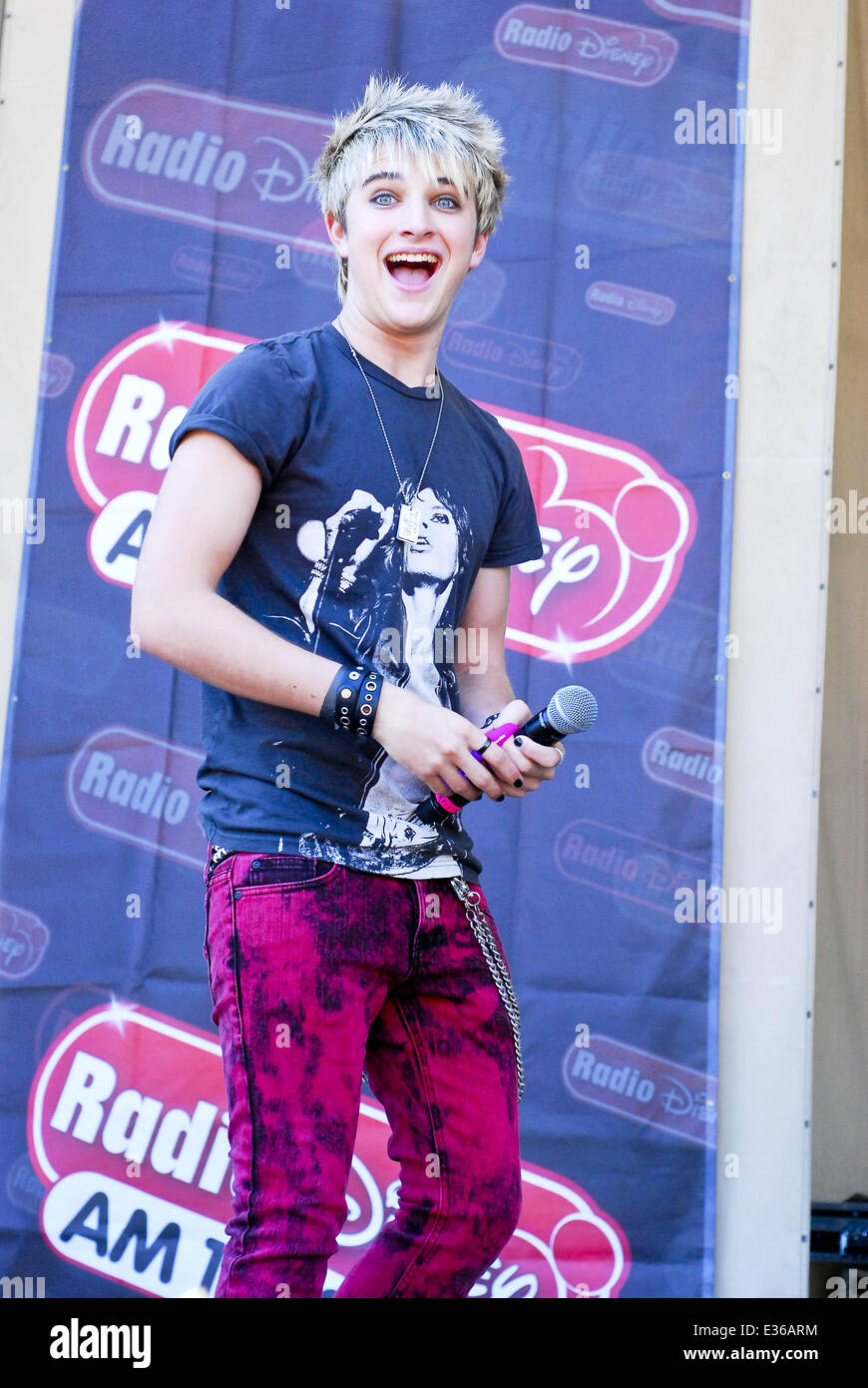 Taste of Chicago presented by Radio Disney AM 1300 - Performances  Featuring: Dalton Rapattoni,IM5 Where: Chicago, Illinois, United States  When: 13 Jul 2013 Stock Photo - Alamy