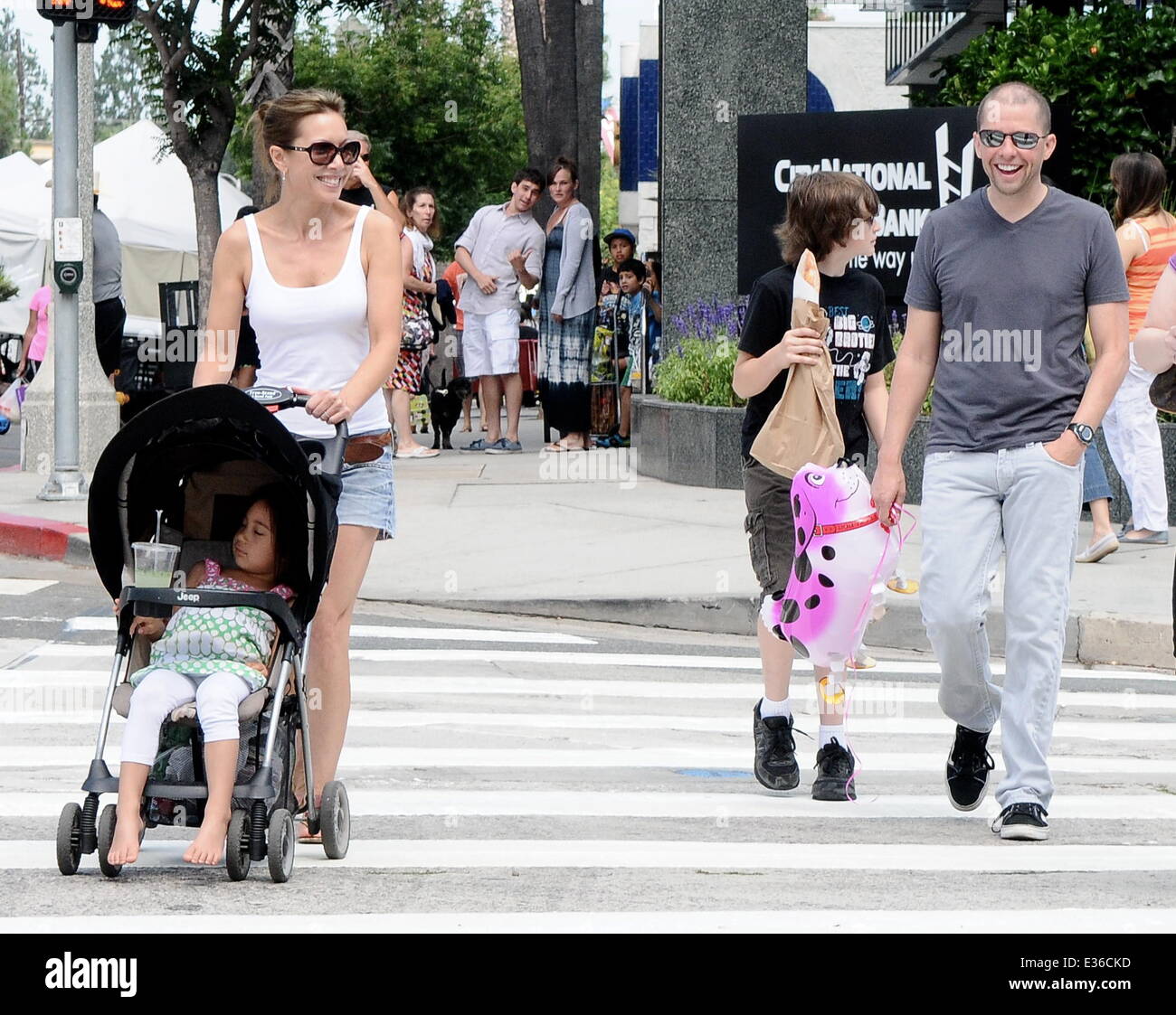Actor Jon Cryer spotted at the Farmers Market with his wife, Lisa