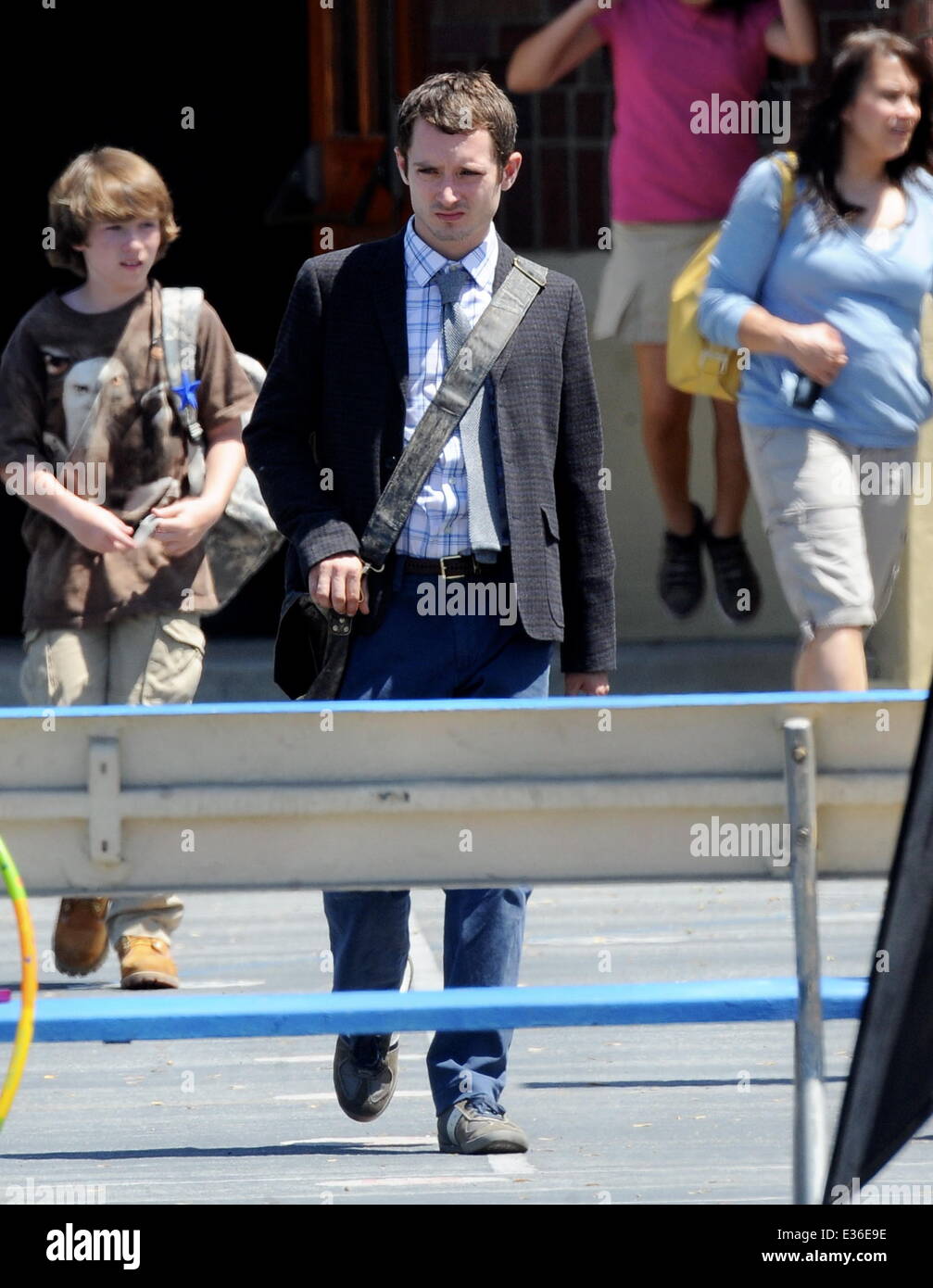 Elijah Wood Filming On Location On His New Horror Comedy Movie Cooties Filming In Los Angeles Featuring Elijah Wood Where Los Angeles Ca United States When 15 Jul 13ousart Jfximages Wenn Com Stock Photo Alamy