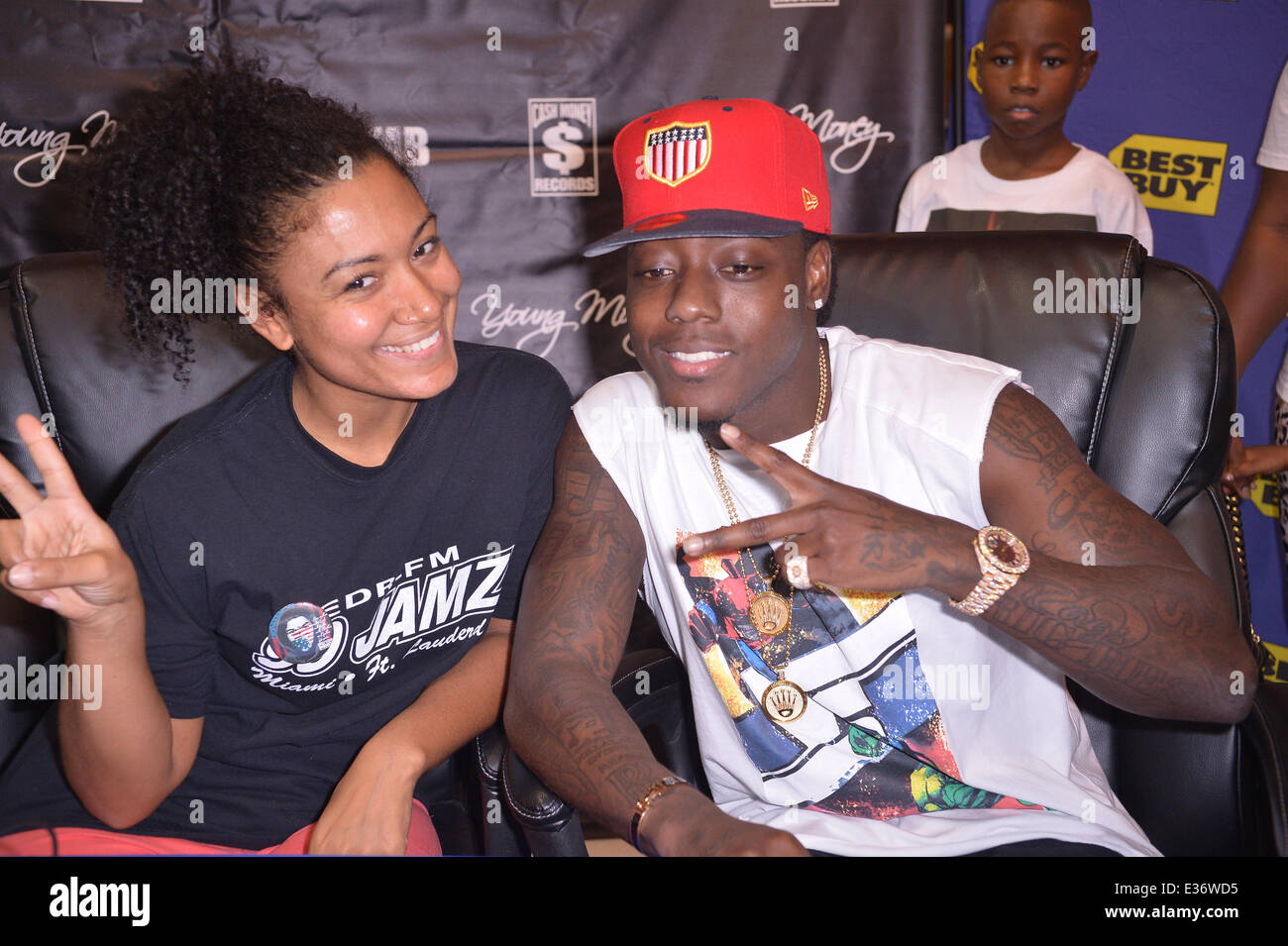 Houston Rapper Ace Rapper Ace Hood sign copies of his new CD 'Trials and Tribulations' at ...