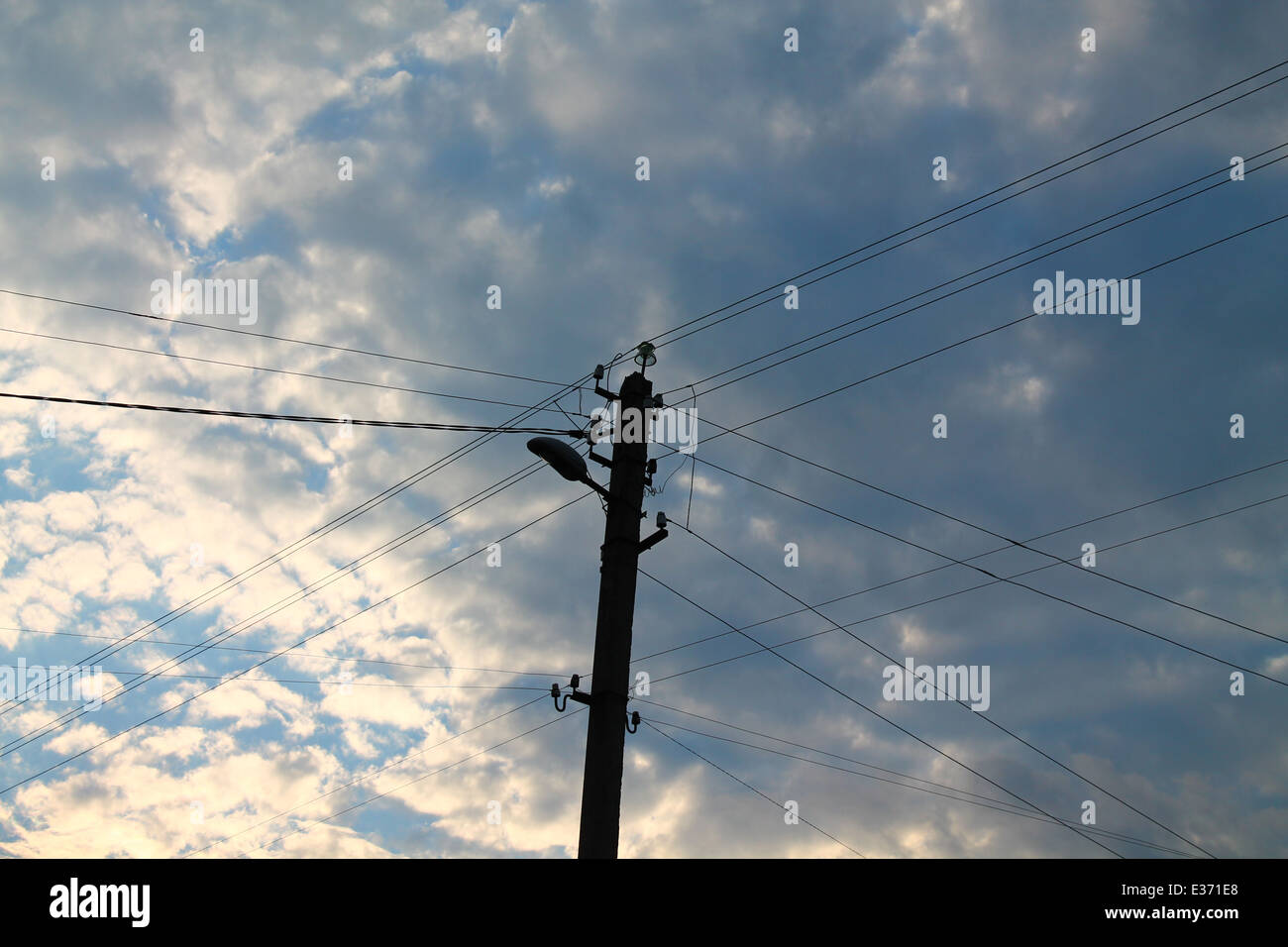 electrical pillar with steel wire stretch into different sides sink