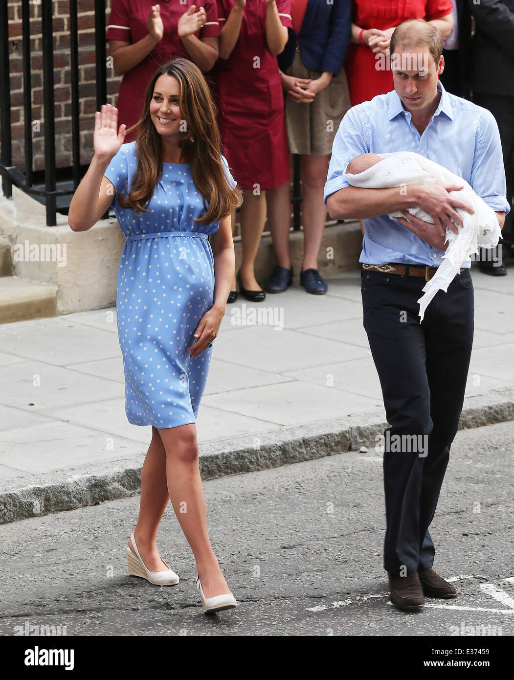 Royal Couple Leaves London Hospital With Baby Son New Parents Stock