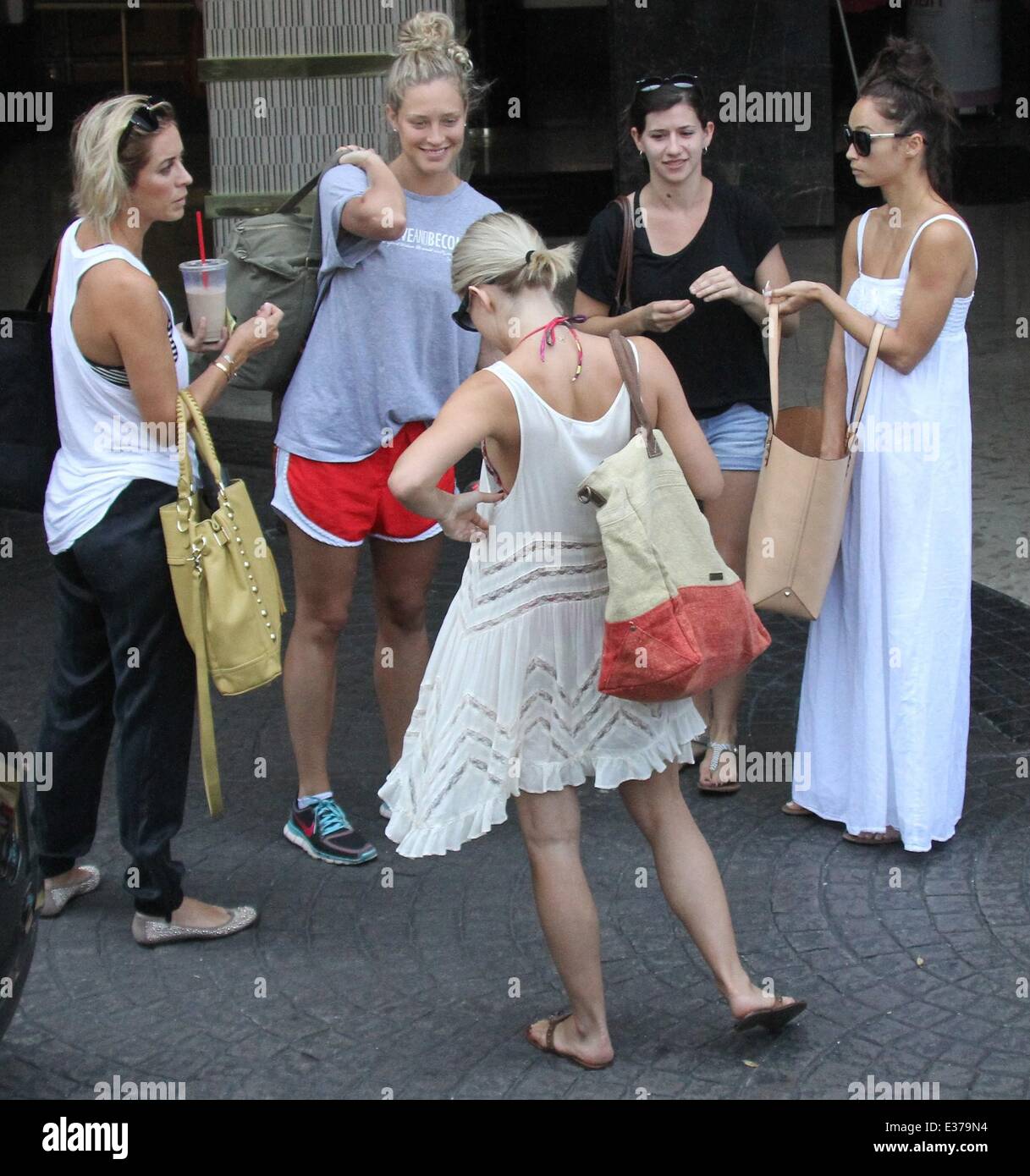 Julianne Hough meets friends at The London West Hollywood Hotel  Featuring: Julianne Hough Where: Los Angeles, California, United States When: 27 Jul 2013 Stock Photo