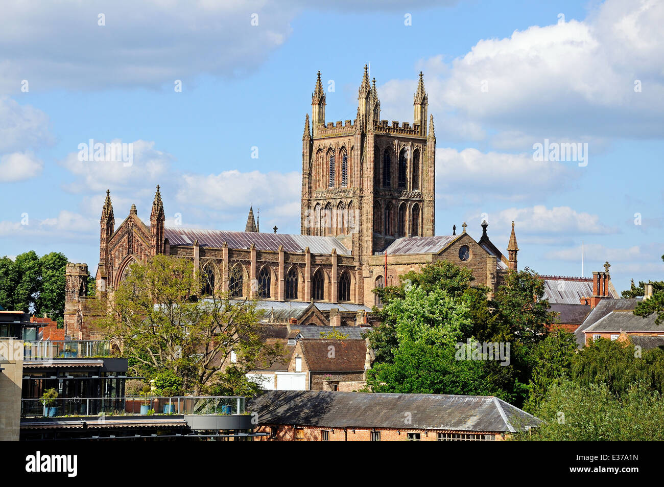 View of the Cathedral seen from the Wye Bridge, Hereford, Herefordshire, England, UK, Western Europe. Stock Photo