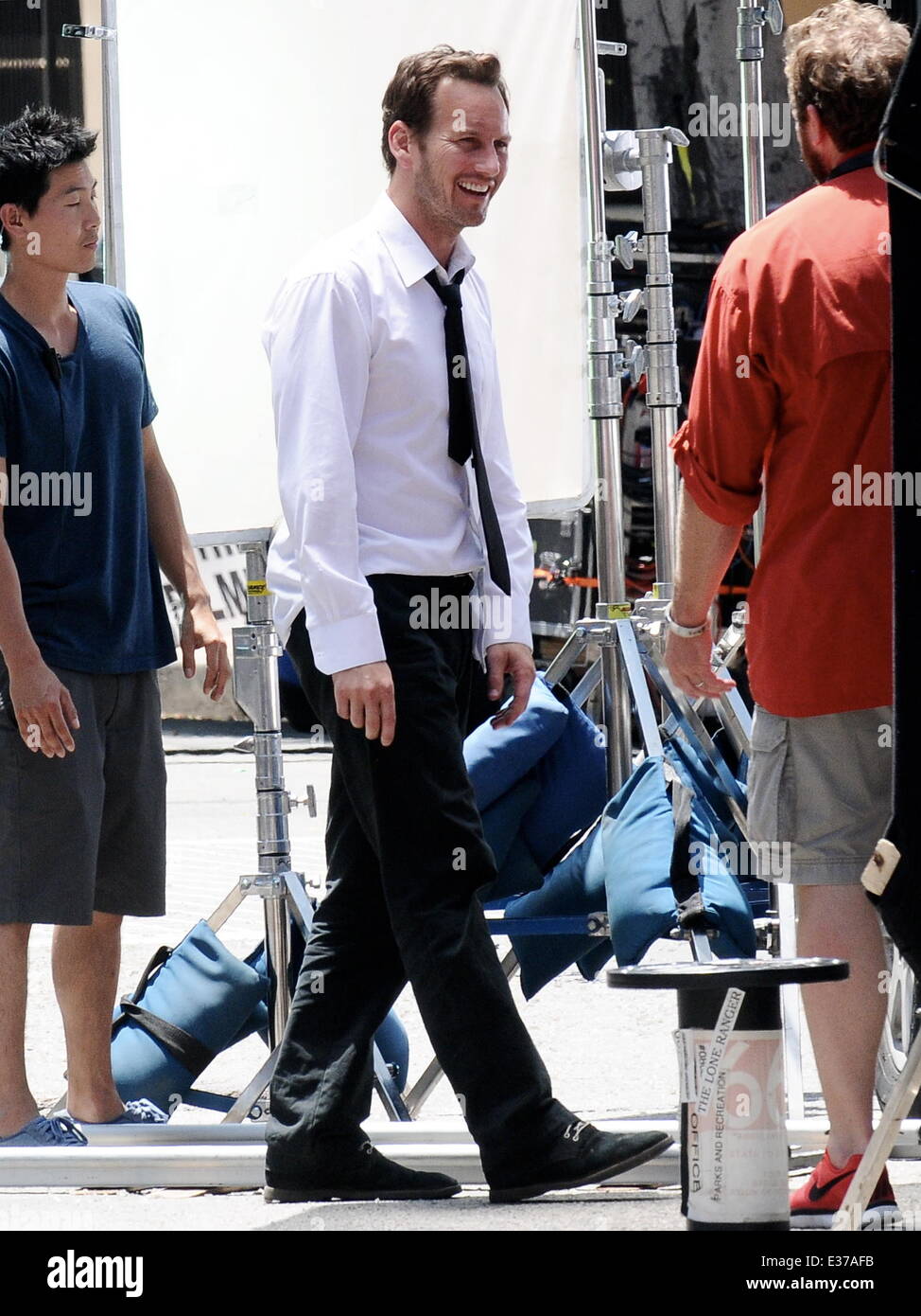 Actors Patrick Wilson and Brooklyn Decker filming on location of their ...