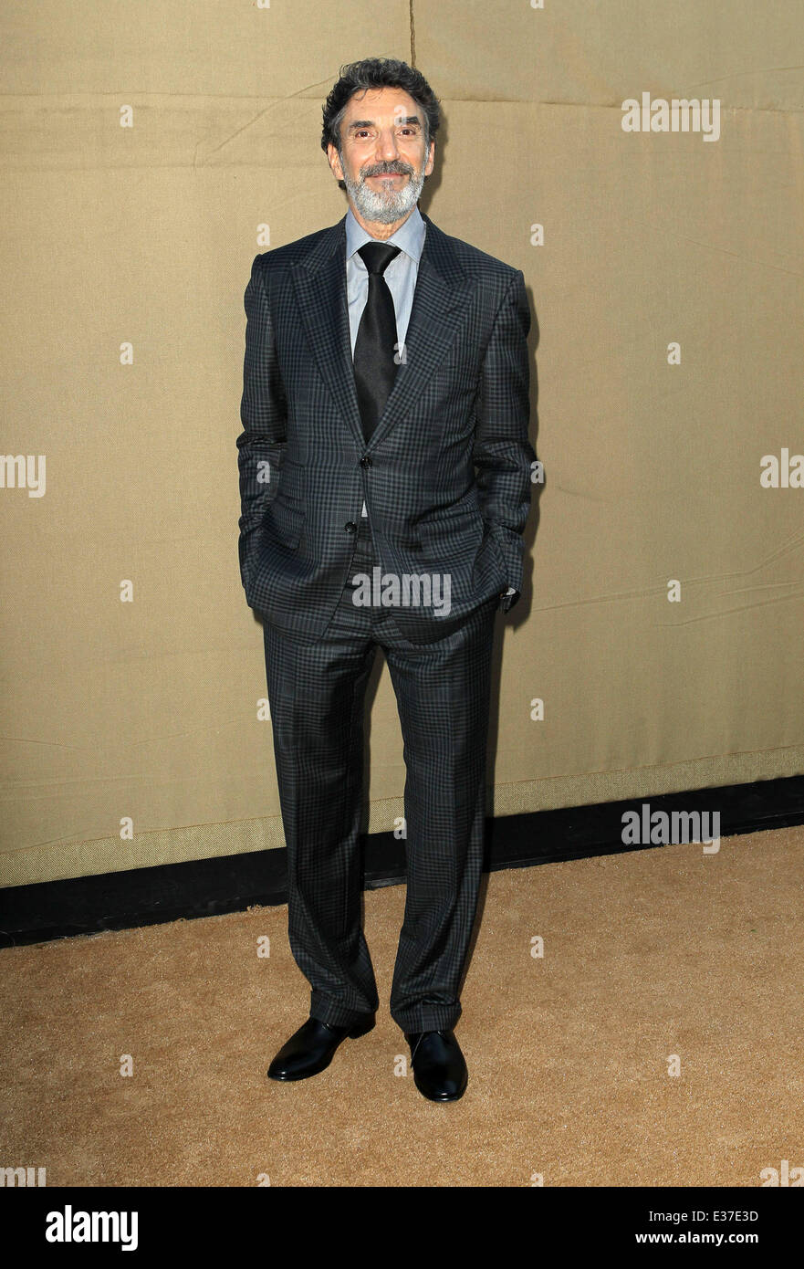 Chuck lorre hi-res stock photography and images - Alamy