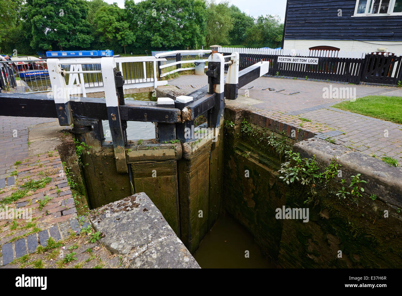 Foxton lock hires stock photography and images Alamy
