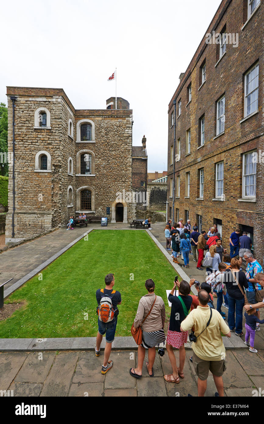 Jewel tower hires stock photography and images Alamy