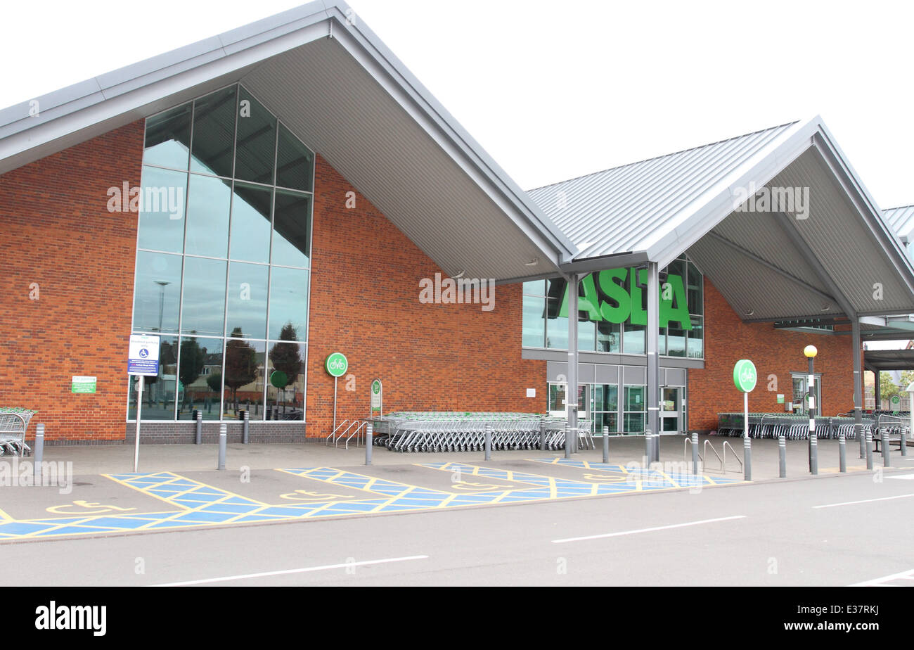 A man has died in hospital after being knocked to the ground in a dispute over a disabled car parking space at an Asda supermarket  Where: Biggleswade, Bedfordshire, United Kingdom When: 04 Aug 2013 Stock Photo