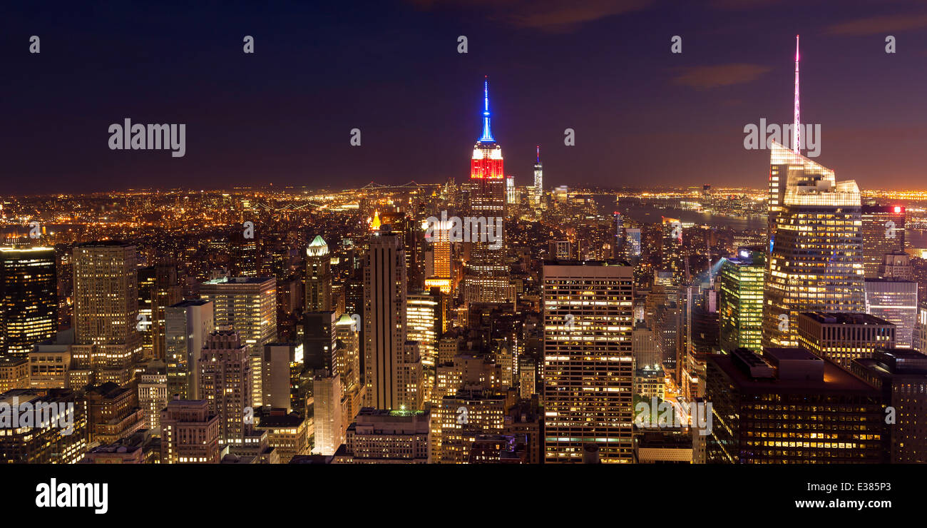 Aerial night view of Manhattan skyline - New York - USA Stock Photo - Alamy