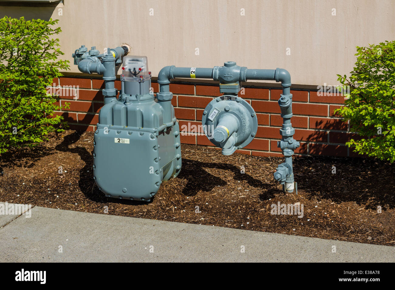 Natural gas regulating meter.  Gresham, Oregon Stock Photo