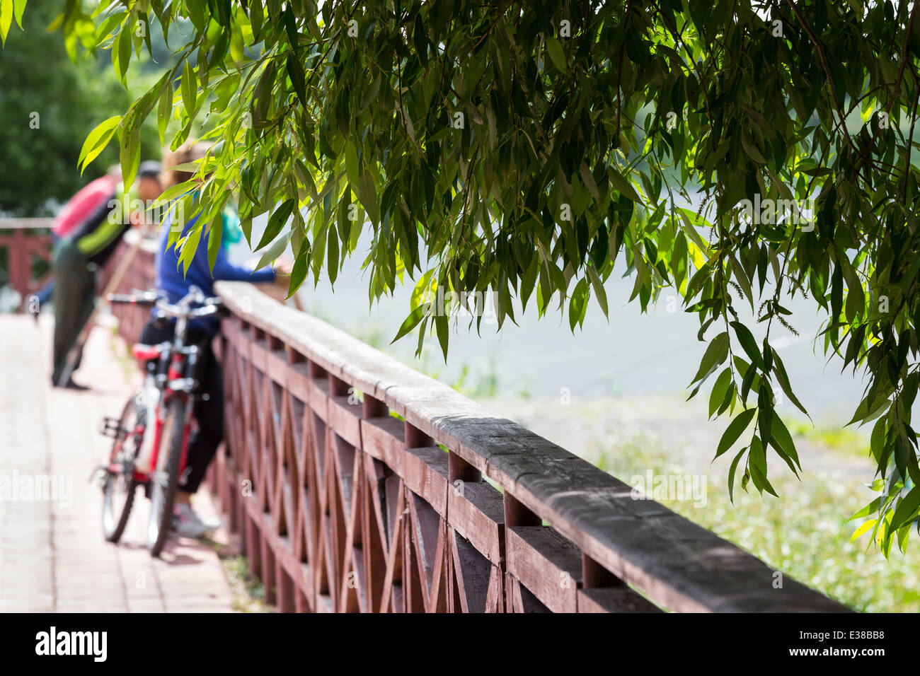 Embankment railing hi-res stock photography and images - Alamy
