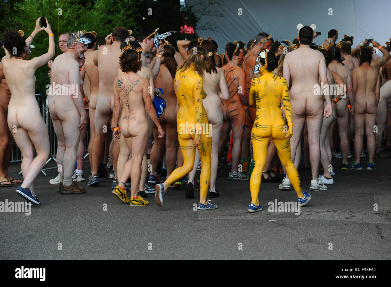 (NOTE: Image contains nudity) 300 runners participate in a naked streak to raise money for the ZSL Sumatran Tiger campaign at ZSL London Zoo  Featuring: Atmosphere Where: London, United Kingdom When: 15 Aug 2013 Stock Photo