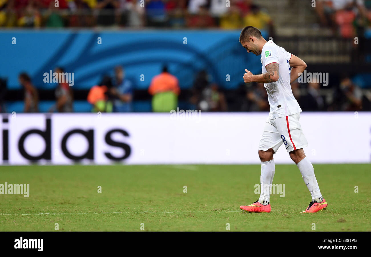 Manaus, Brazil. 22nd June, 2014. Clint Dempsey of the USA on his way to the substitution during the the FIFA World Cup 2014 group G preliminary round match between the USA and Portugal at the Arena Amazonia Stadium in Manaus, Brazil, 22 June 2014. Photo: Marius Becker/dpa/Alamy Live News Stock Photo