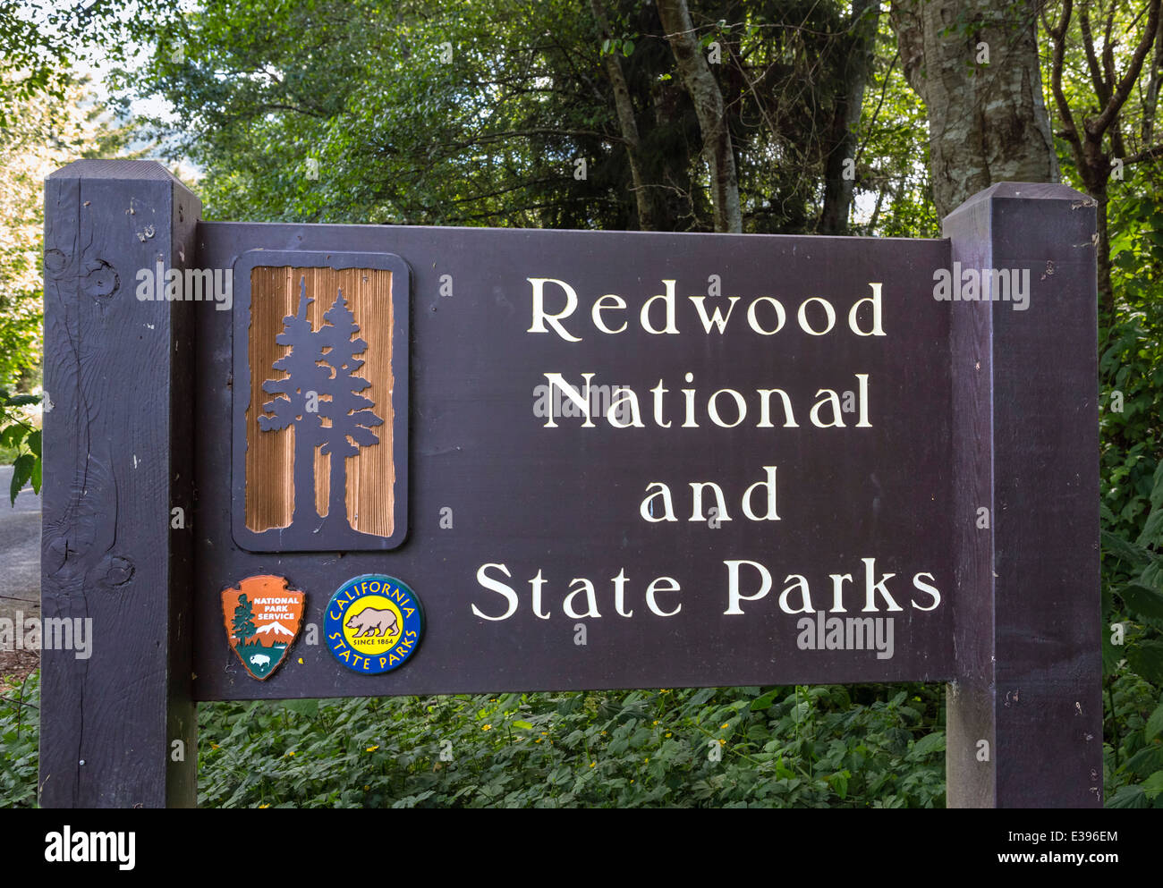 Entrance sign to Redwood National and State Parks, Northern California