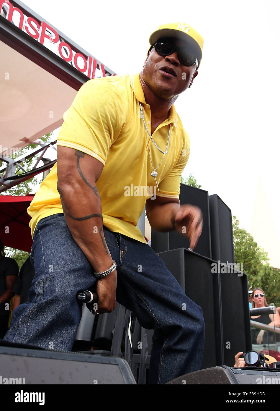 LL Cool J performs at 'Ditch Saturday' for Labor Day weekend, inside The Palms Casino Hotel in Las Vegas  Featuring: LL Cool J W Stock Photo