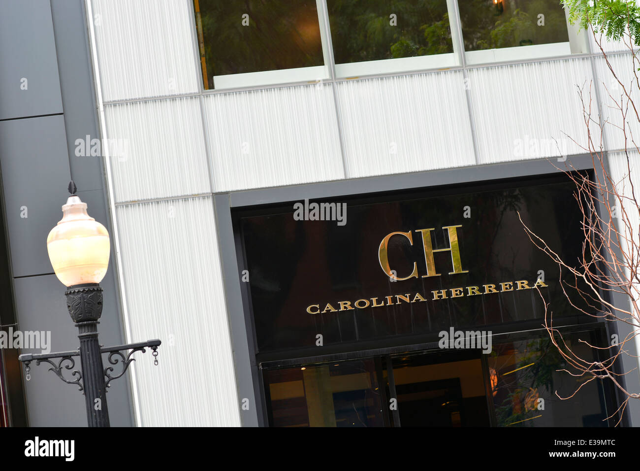 Carolina Herrera Store Front Entrance on Oak Street in Chicago Stock Photo