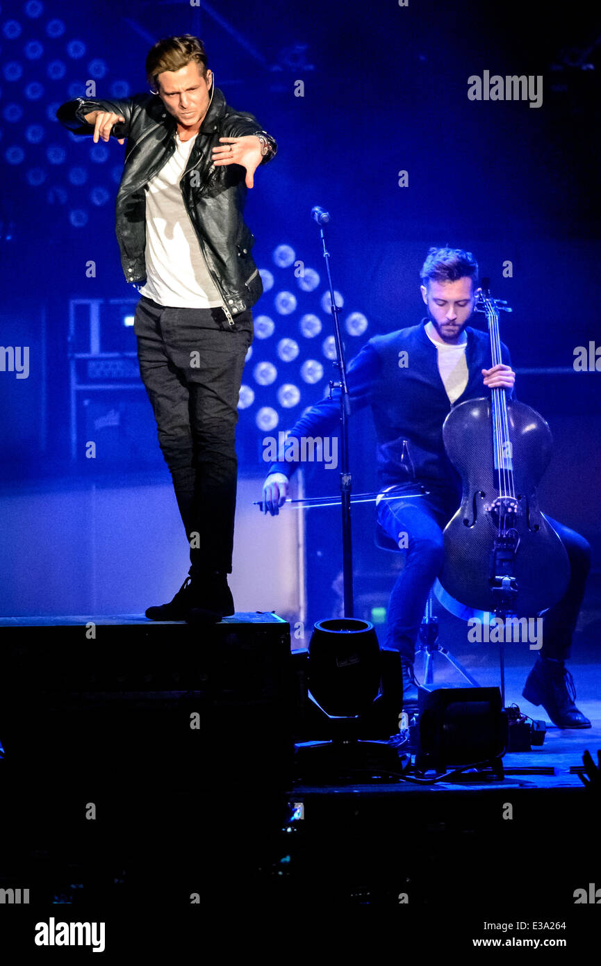 American Pop Rock Band High Resolution Stock Photography and Images - Alamy