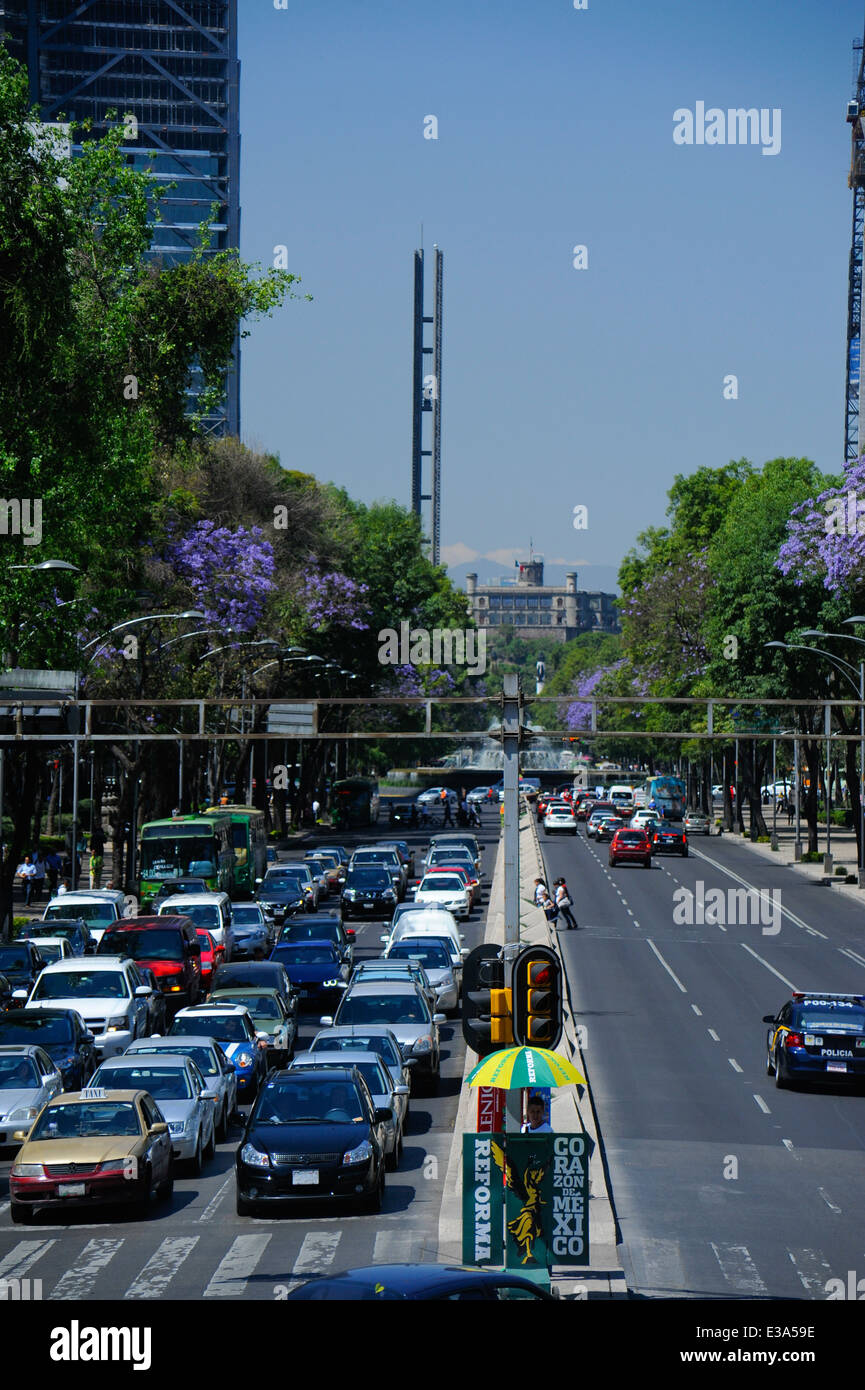 Traffic and pedestrians on the Paseo de la Reforma street in downtown, Mexico City, Mexico Stock Photo