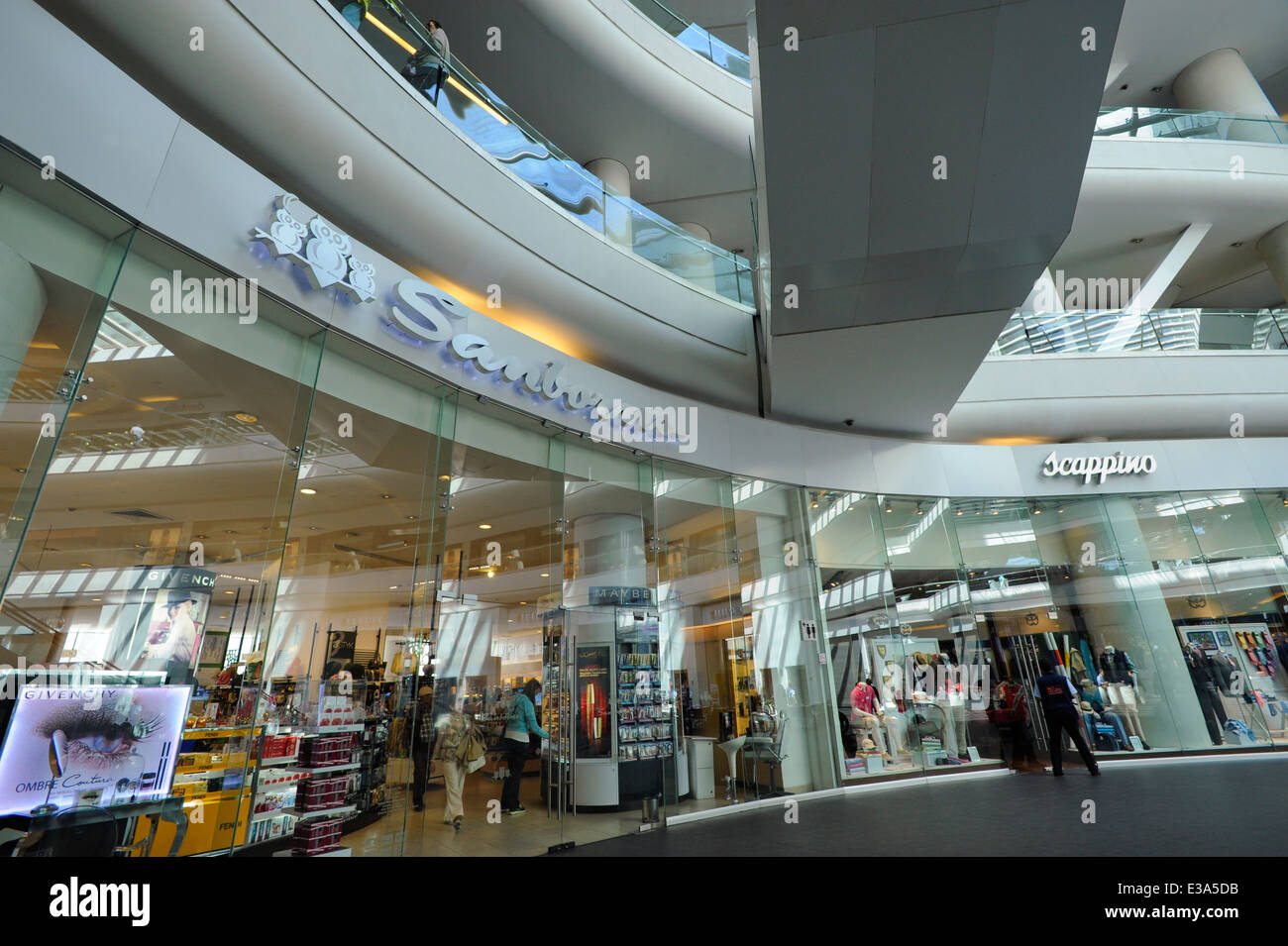 Reforma 222 High Resolution Stock Photography and Images Alamy