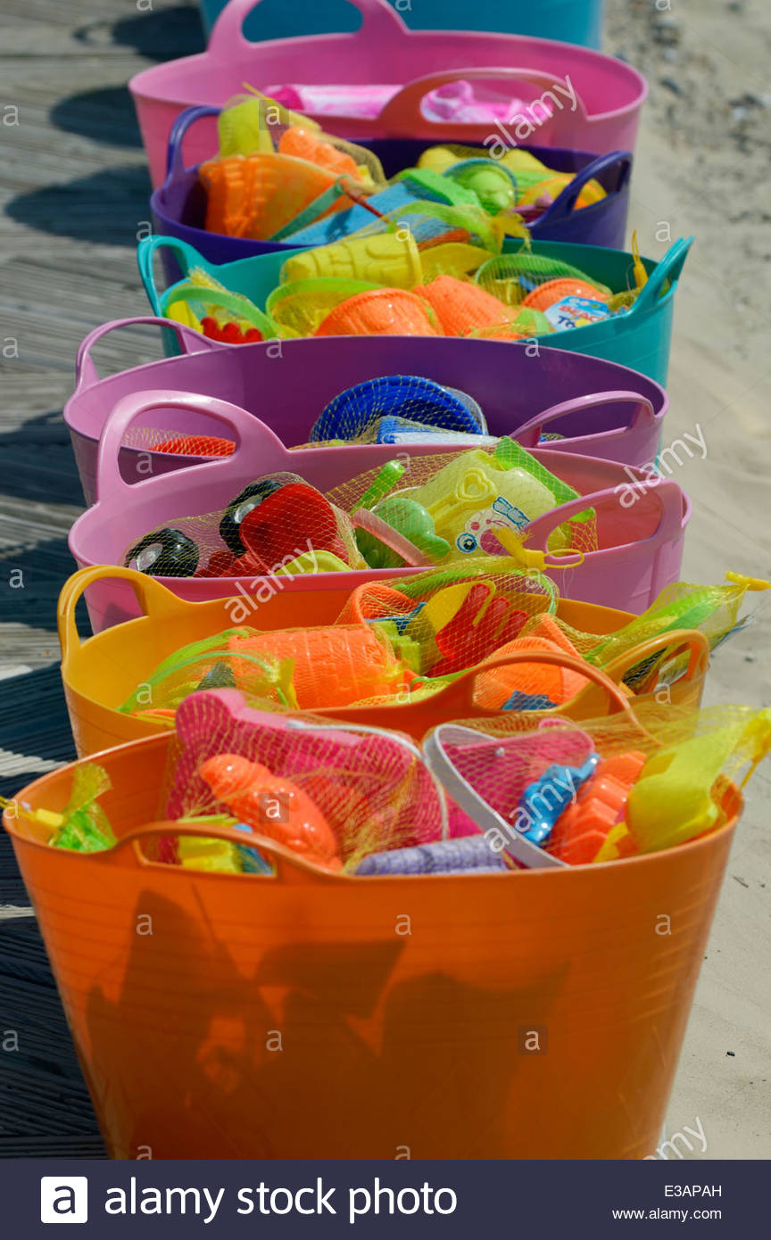 Buckets And Spades High Resolution Stock Photography and Images - Alamy
