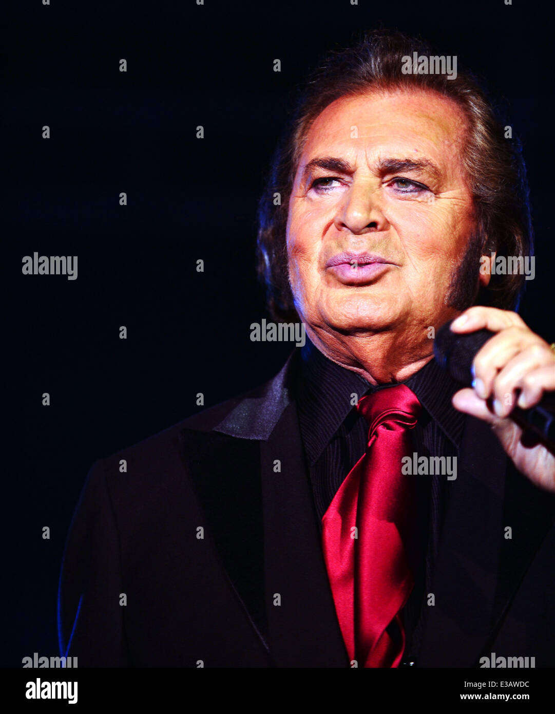 Engelbert Humperdinck performing live in concert at the Seminole Casino