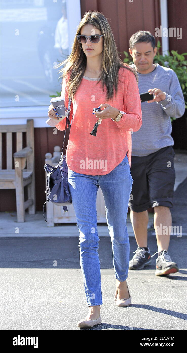 victoria secret model Alessandra Ambrosio was pictured going for a