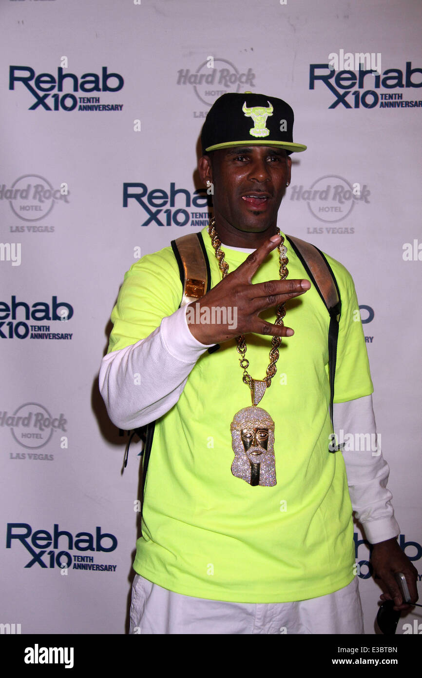 Singer R. Kelly Performs At Rehab Pool inside Hard Rock Hotel and
