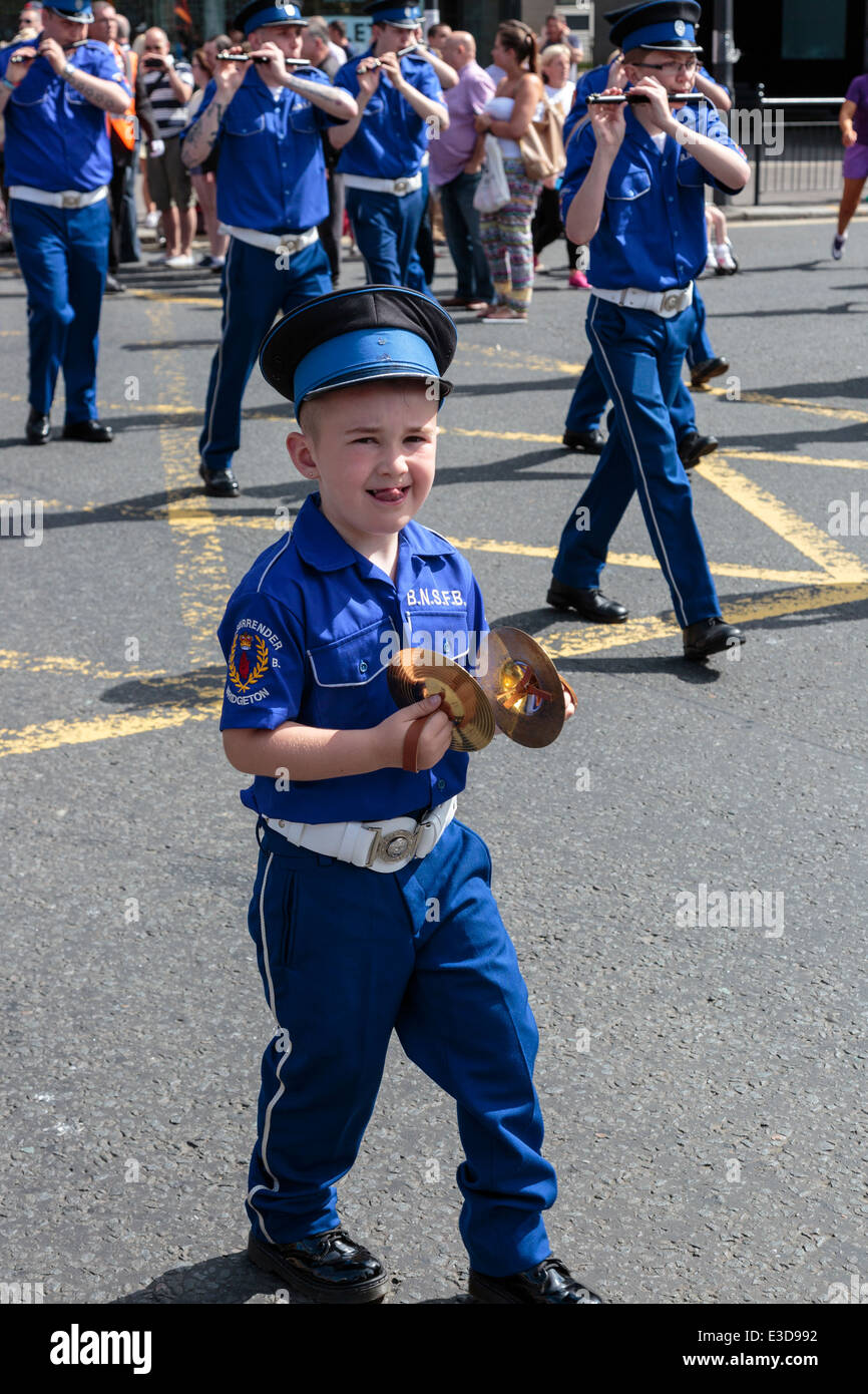 young-boy-playing-the-cymbals-during-loyal-orange-lodge-parade-through-E3D992.jpg