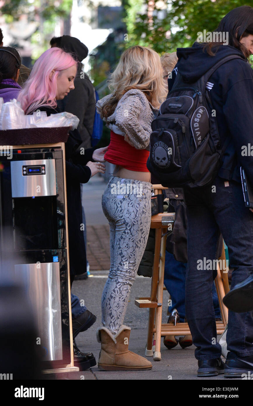 Lindsey Gort on the Carrie Diaries set Featuring: Lindsey Gort Where