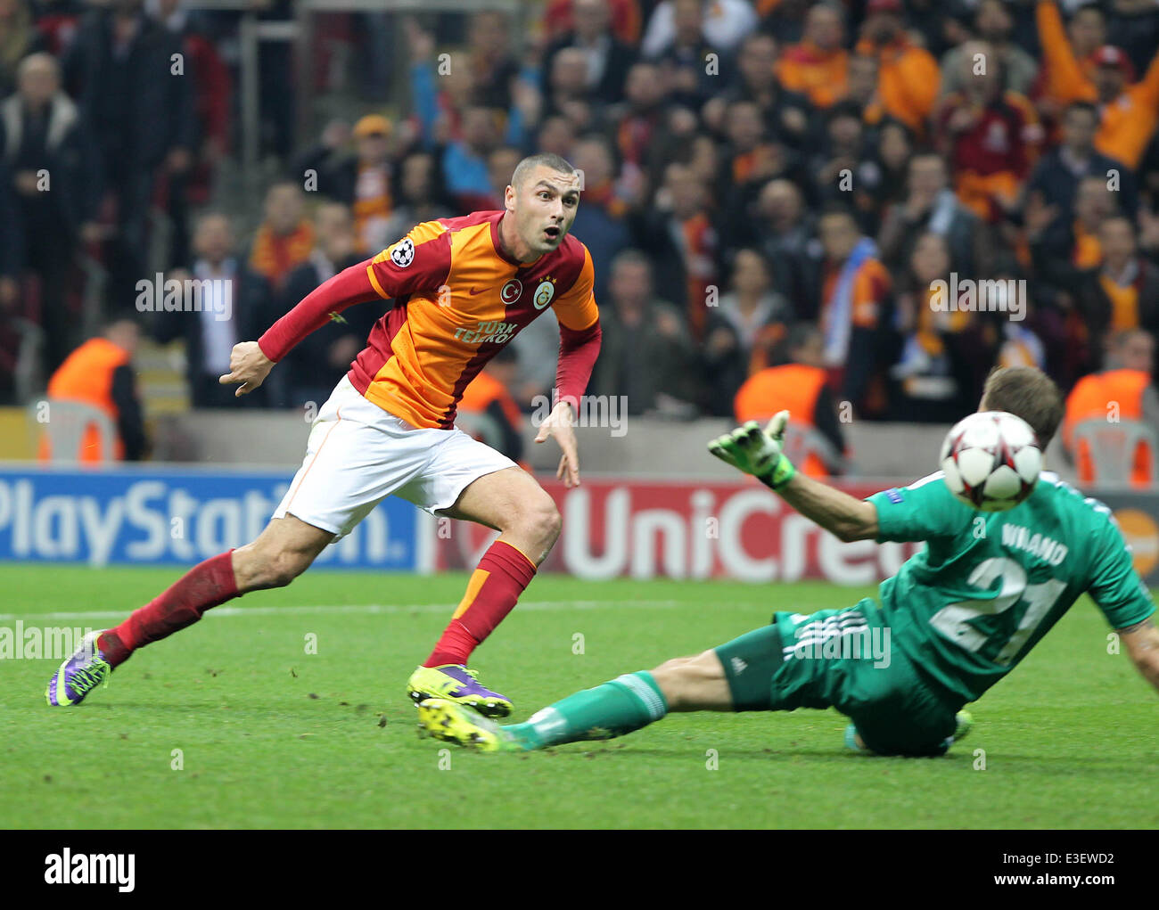 Uefa Champions League Group B Match Between Galatasaray And Fc Stock Photo Alamy