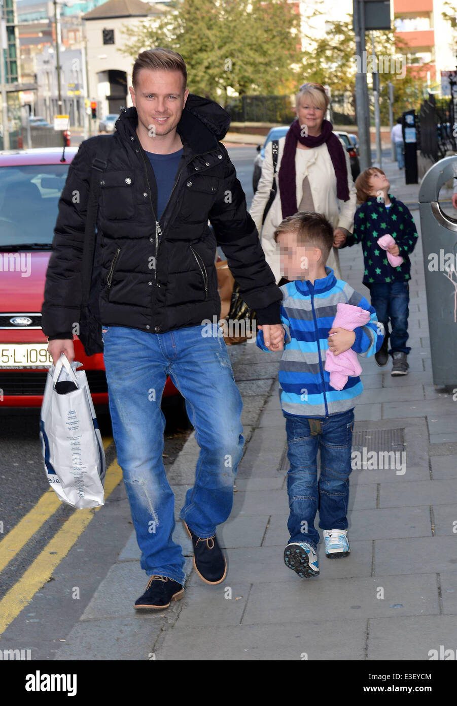 Proud new father Nicky Byrne arrives at Holles Street Maternity ...