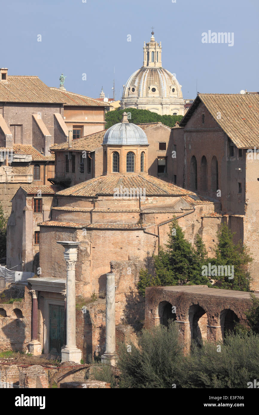 Urban scenic of Rome with dome and church Stock Photo - Alamy