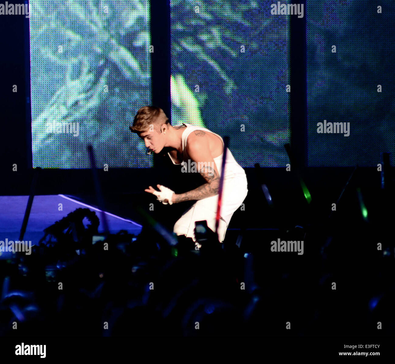 Justin Bieber performs live in Rio de Janeiro during the Brazilian leg ...