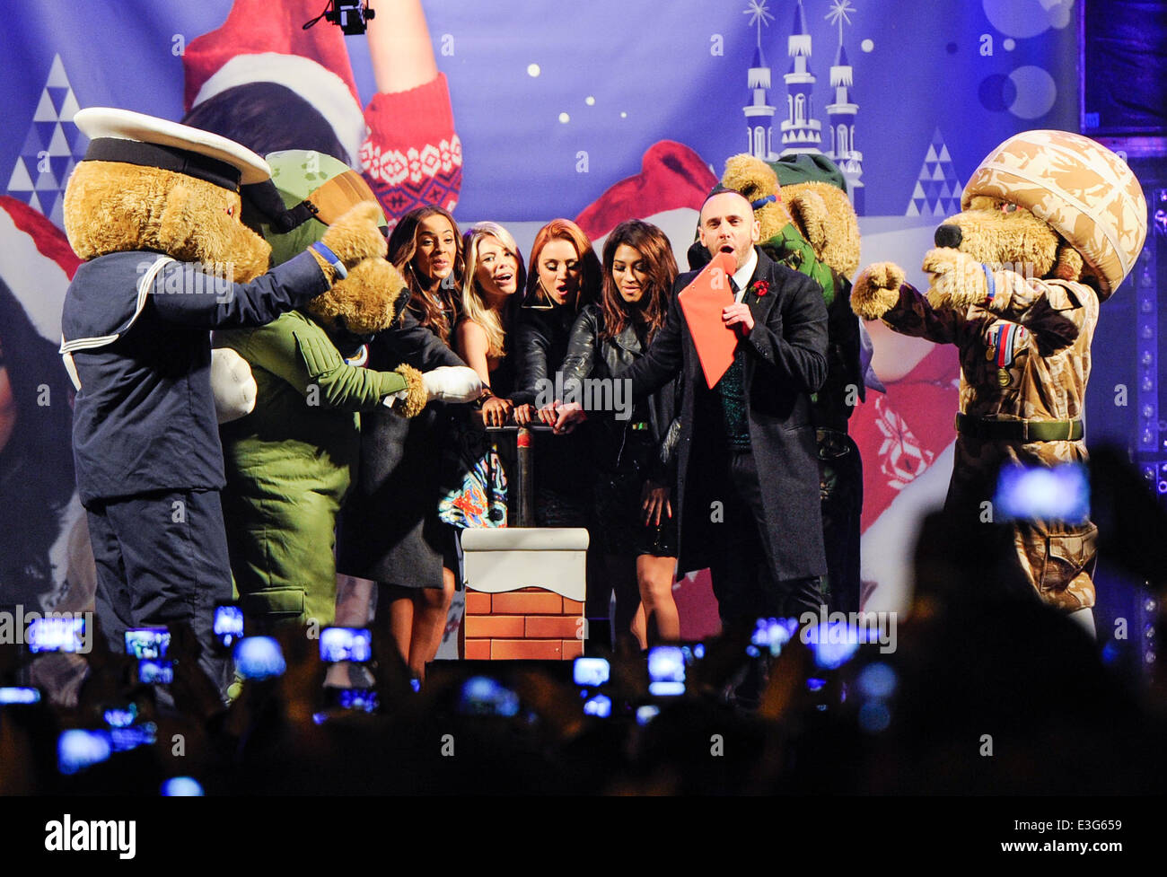 The Saturdays (minus Frankie Sandford) turn on the Christmas Lights and perform live at The Mall