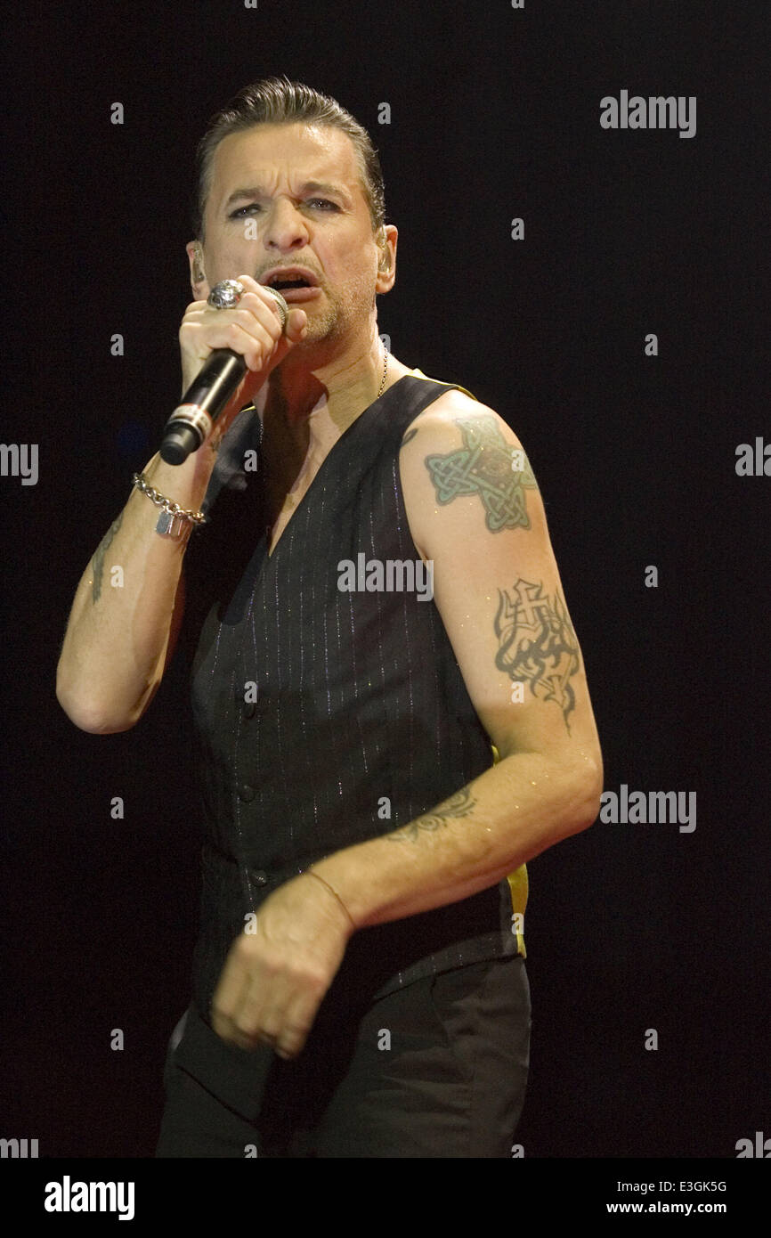 Depeche mode glasgow hi-res stock photography and images - Alamy