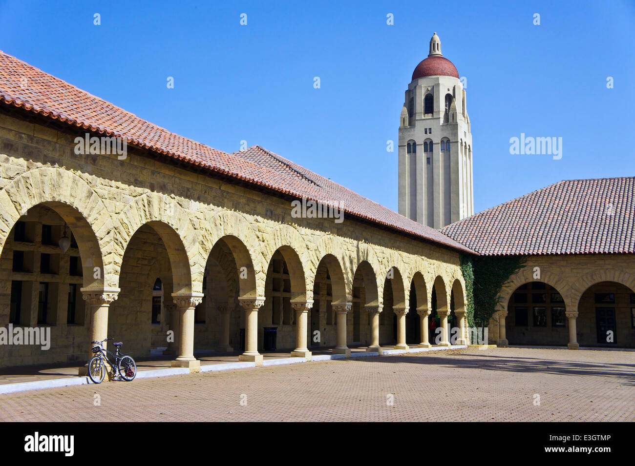 Hoover Tower, landmark of the campus of Stanford University Stock Photo