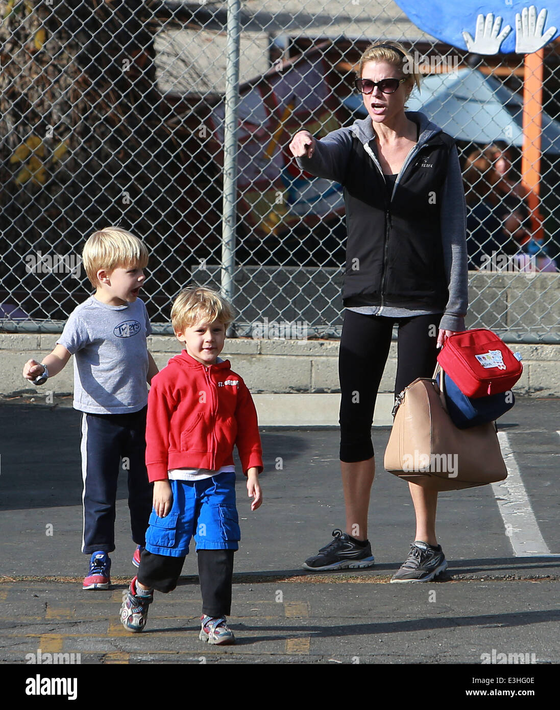 Julie Bowen takes her twin boys John and Gus Phillips to school