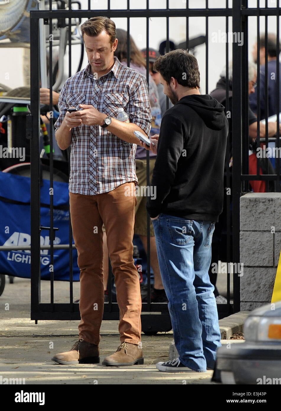 File:Jason Sudeikis Charlie Day Jason Bateman (6049547936).jpg