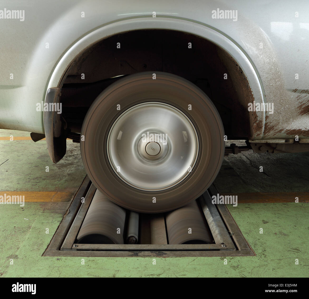 brake testing system of a car (rear wheel Stock Photo - Alamy