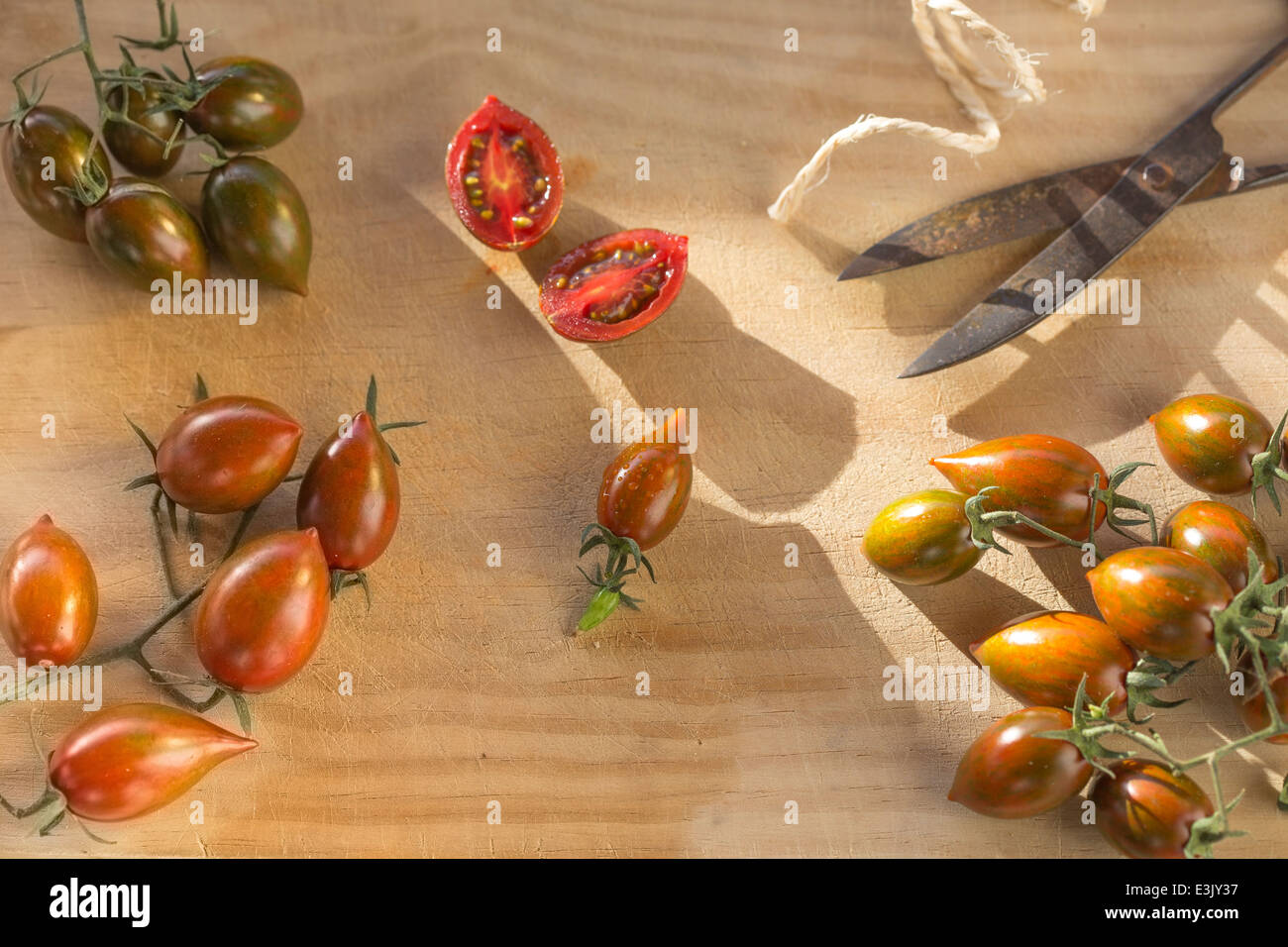 Pointed Tomatoes High Resolution Stock Photography And Images Alamy