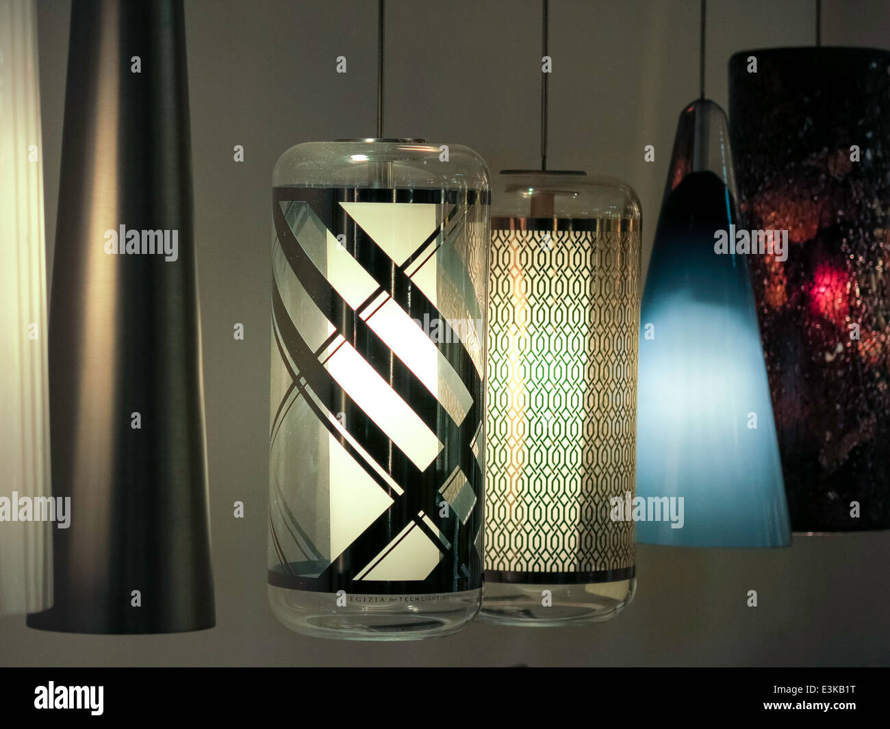 Selective lighting hires stock photography and images Alamy