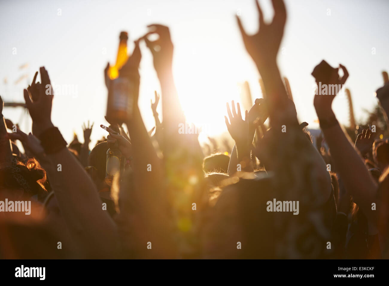 Concert crowd music festival hands hi-res stock photography and images ...