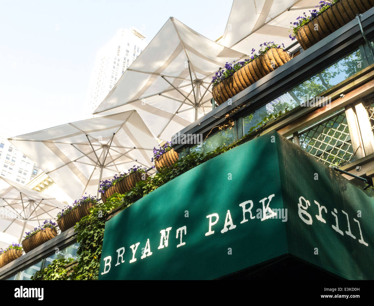 Bryant Park Grill Restaurant, Bryant Park, NYC Stock Photo