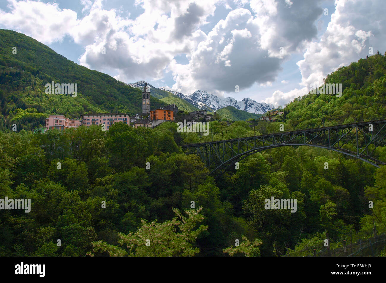 Centovalli - hundred valleys, Switzerland: View from Intragna on the river Melezza Stock Photo