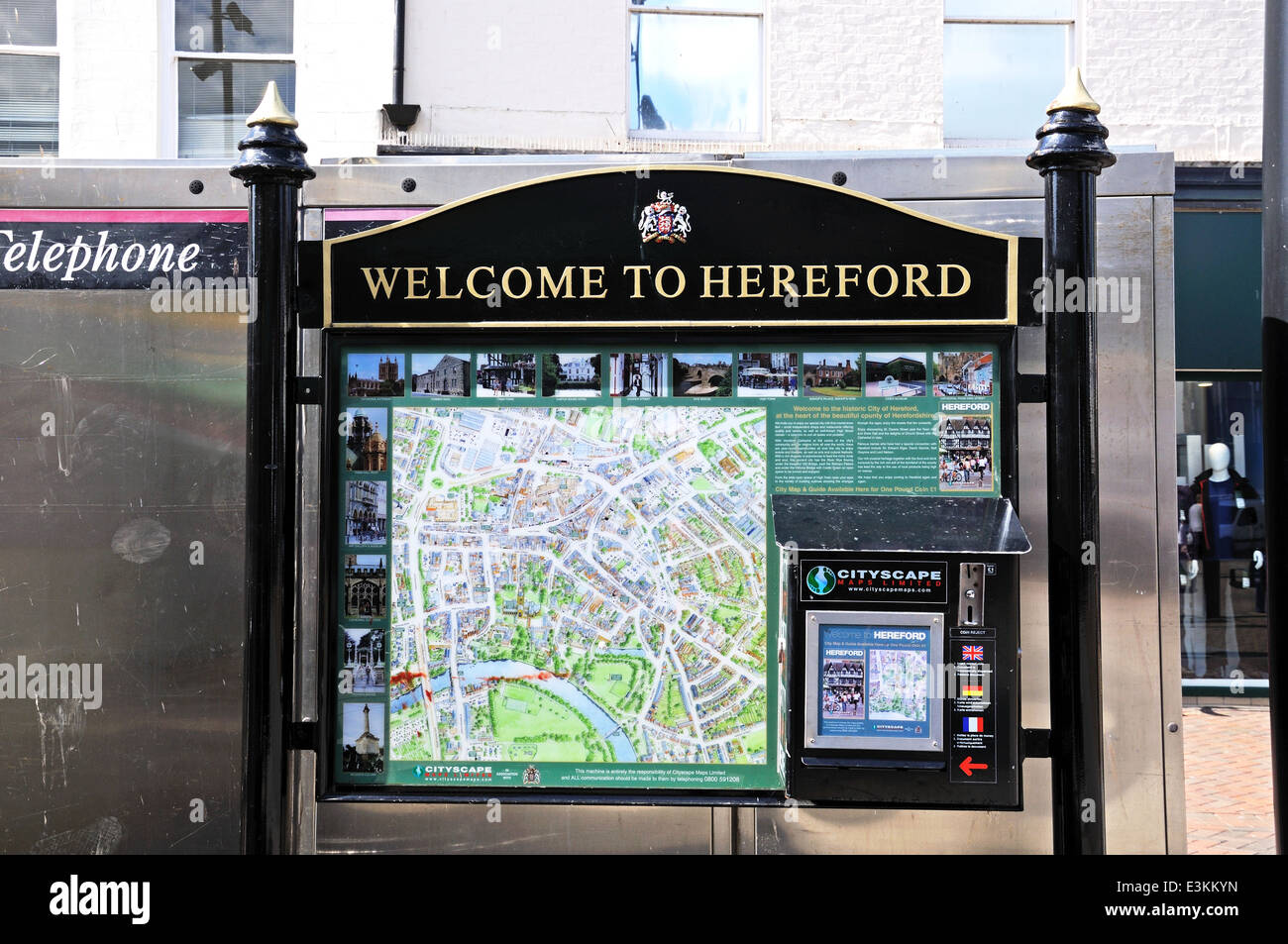 Welcome to Hereford sign and map with map dispenser, Hereford, Herefordshire, England, UK, Western Europe. Stock Photo