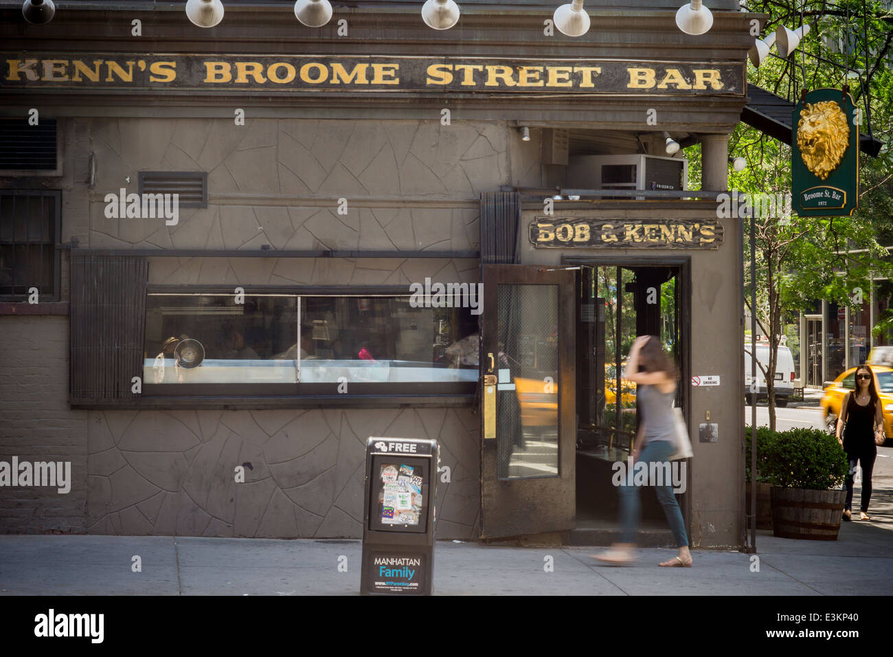 The Broome Street Bar on West Broadway in Soho in New York Stock Photo