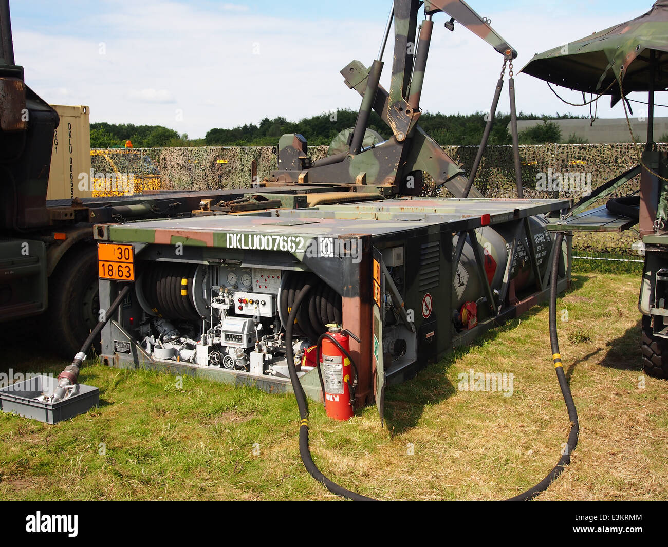 DKLU007662 army transportable fuel station Stock Photo