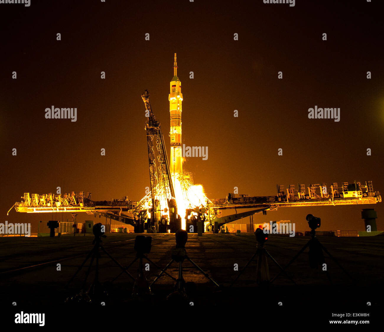 Expedition 40 Launch Stock Photo Alamy